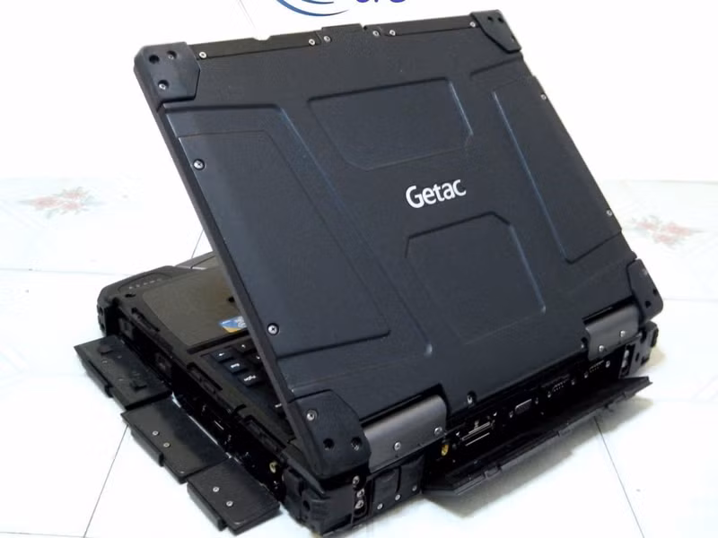10 mau laptop chi danh rieng cho gioi nha giau