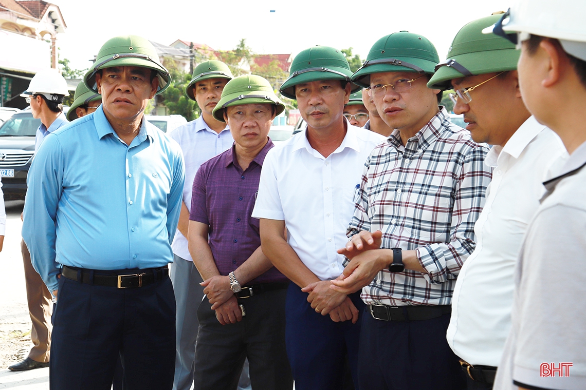 Tháo gỡ vướng mắc, đẩy nhanh tiến độ thi công các dự án ở Nghi Xuân