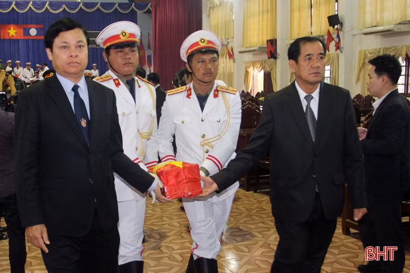 Hà Tĩnh đón các anh về đất mẹ thân yêu...