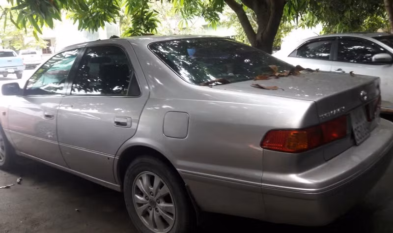 truy tim so huu xe o to camry