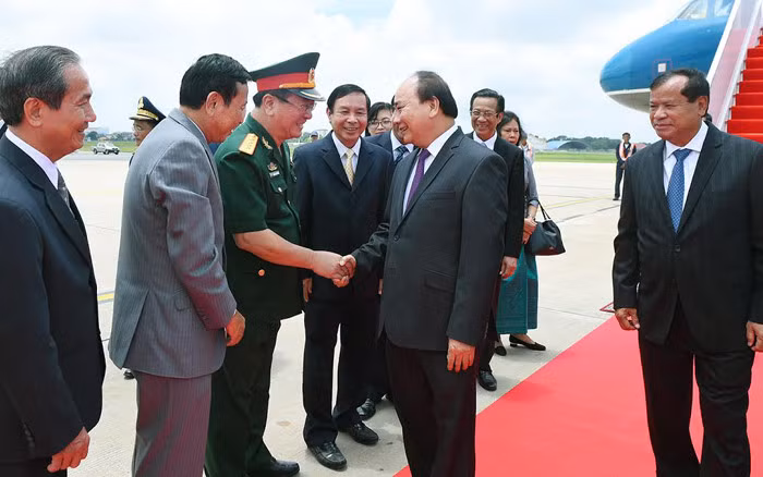 hoat dong cua thu tuong tai dien dan kinh te the gioi ve asean