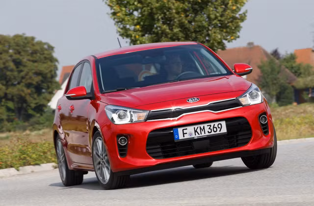 kia pegas xe sedan gia re cho nguoi lan dau mua o to