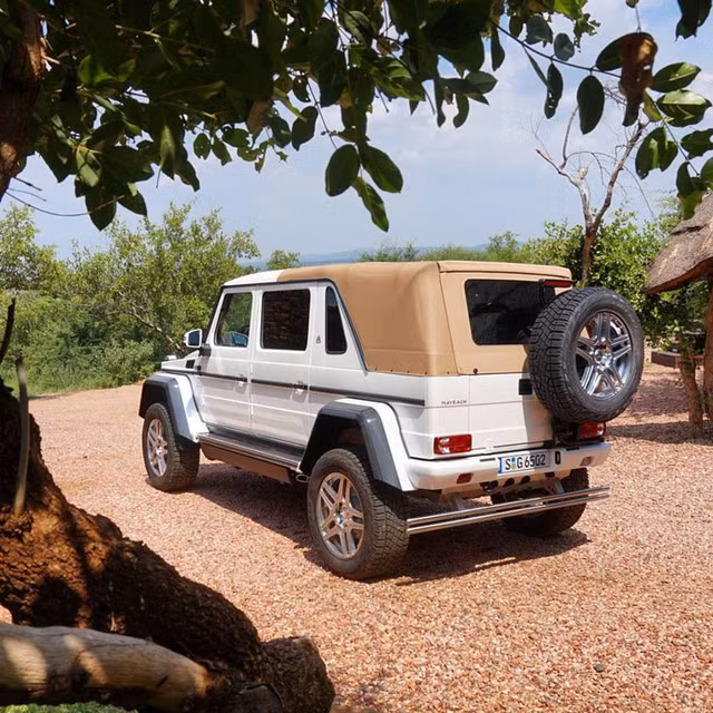 suv sieu sang mercedes maybach g650 landaulet bi lam gia den 32 1 ty