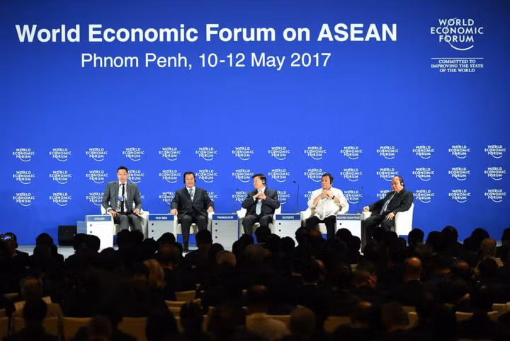 hoat dong cua thu tuong tai dien dan kinh te the gioi ve asean