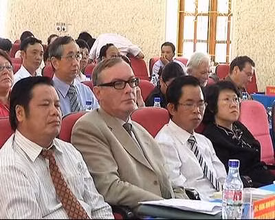 Các đại biểu dự hội thảo.