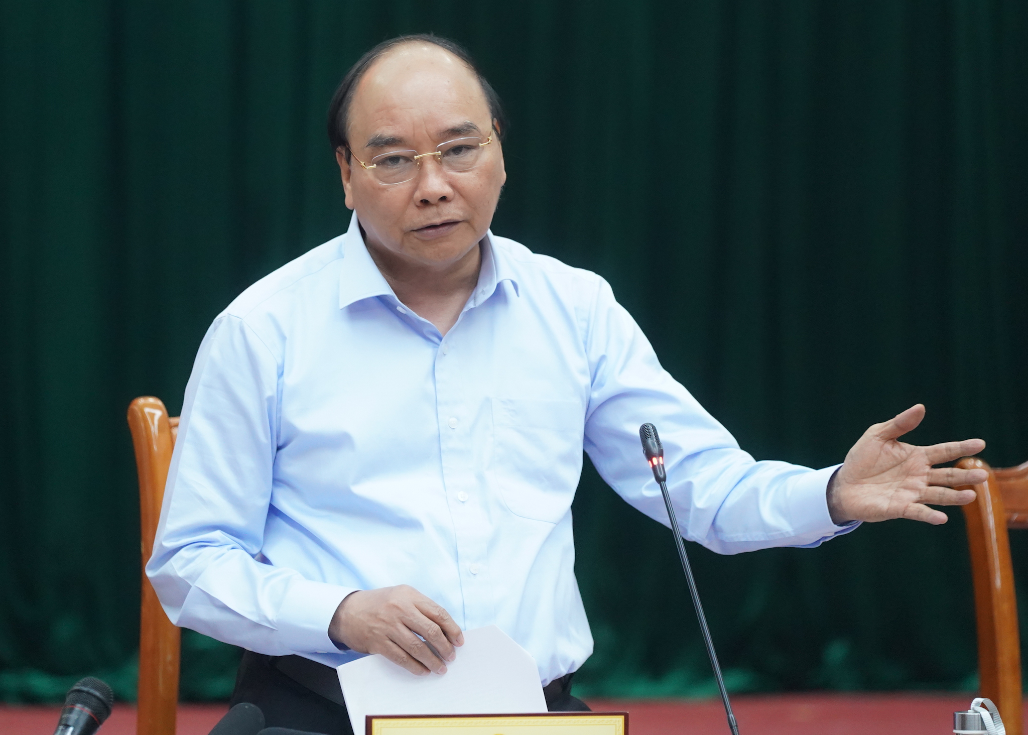 Thủ tướng làm việc với 5 tỉnh miền Trung: Hà Tĩnh tập trung cao khắc phục hậu quả lũ lụt