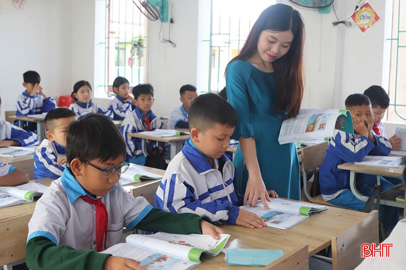 Những bài giảng của cô Hoài đã truyền cảm hứng học tập cho các em học sinh.