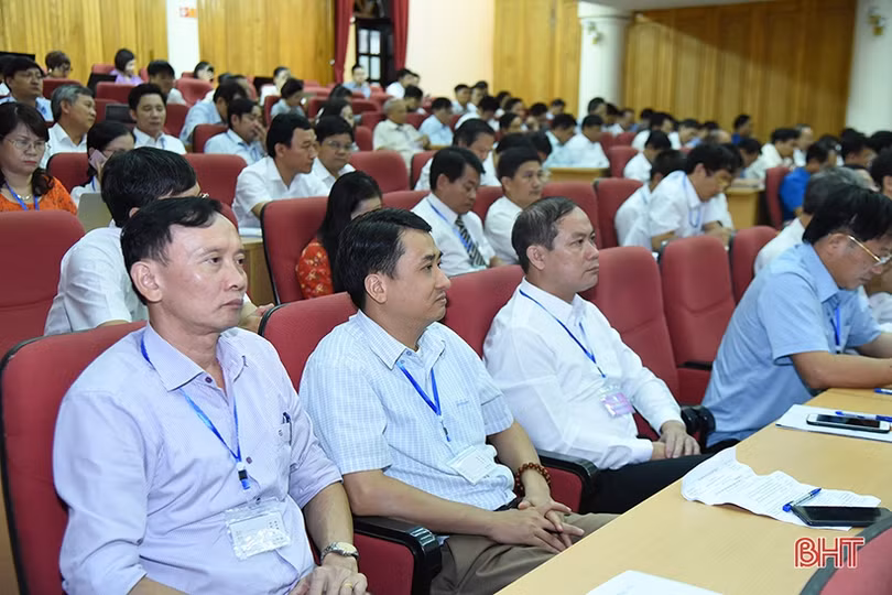 HĐND tỉnh Hà Tĩnh hoàn thành phiên thảo luận tại hội trường