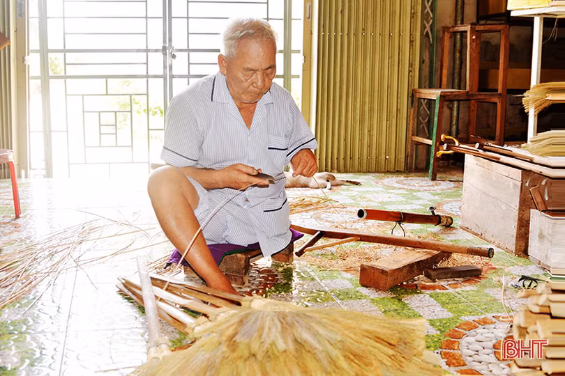 “Bom đạn không làm mình gục ngã, lẽ nào chùn bước trước thử thách đời thường”