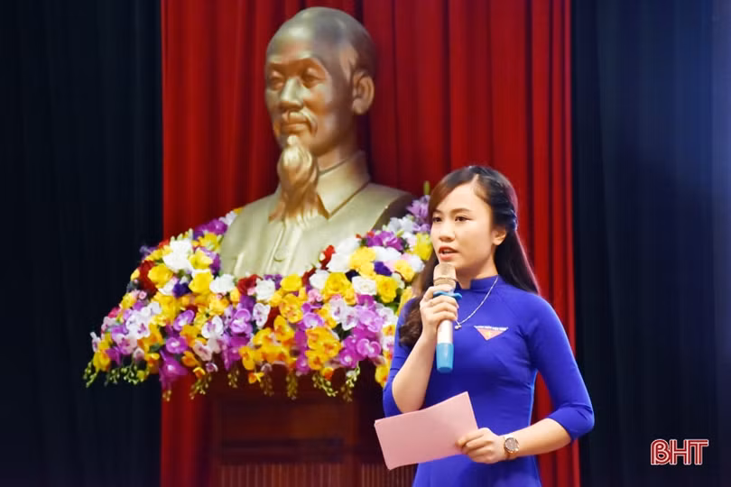 Huyện đoàn Kỳ Anh nhất Liên hoan Báo cáo viên, tuyên truyền viên và tuyên truyền ca khúc cách mạng