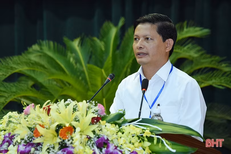Chất vấn Giám đốc Sở Công thương: Đại biểu “xoay” về chất lượng xăng dầu, hệ thống nước thải cụm công nghiệp