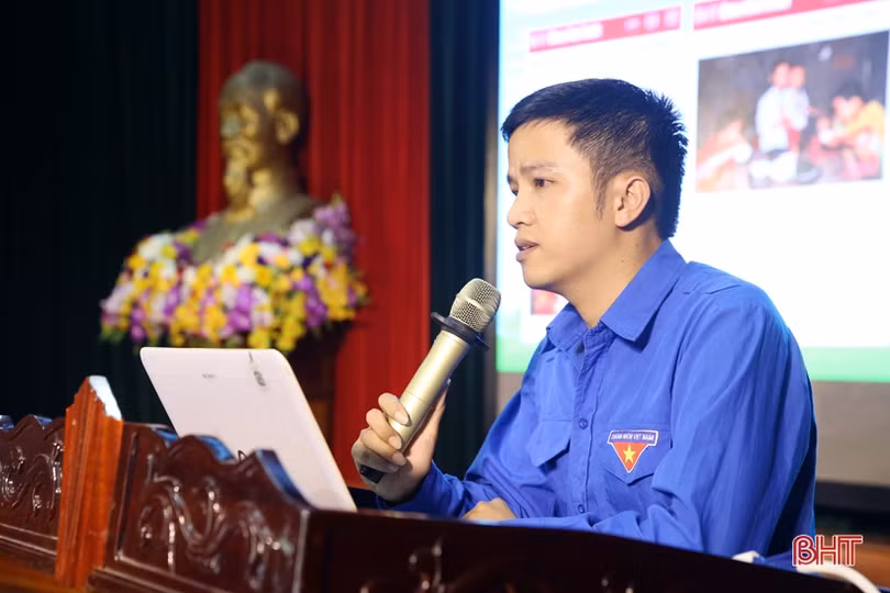 Huyện đoàn Kỳ Anh nhất Liên hoan Báo cáo viên, tuyên truyền viên và tuyên truyền ca khúc cách mạng
