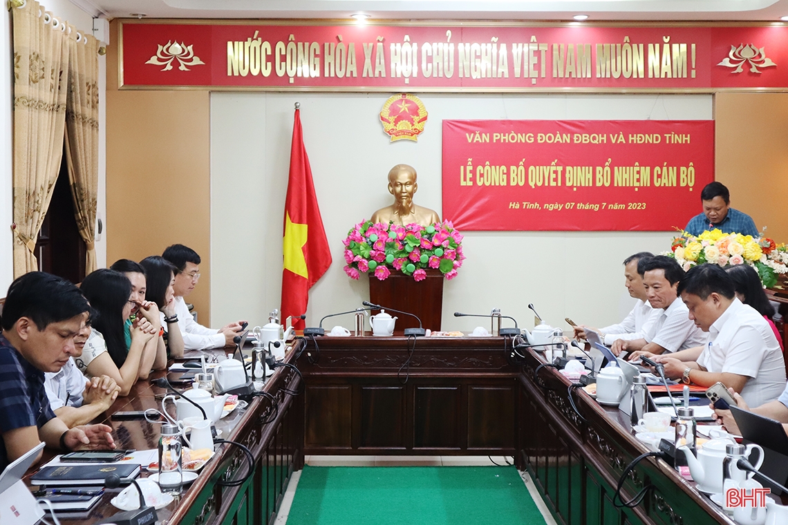 Công bố quyết định bổ nhiệm Phó Chánh Văn phòng Đoàn ĐBQH và HĐND tỉnh Hà Tĩnh