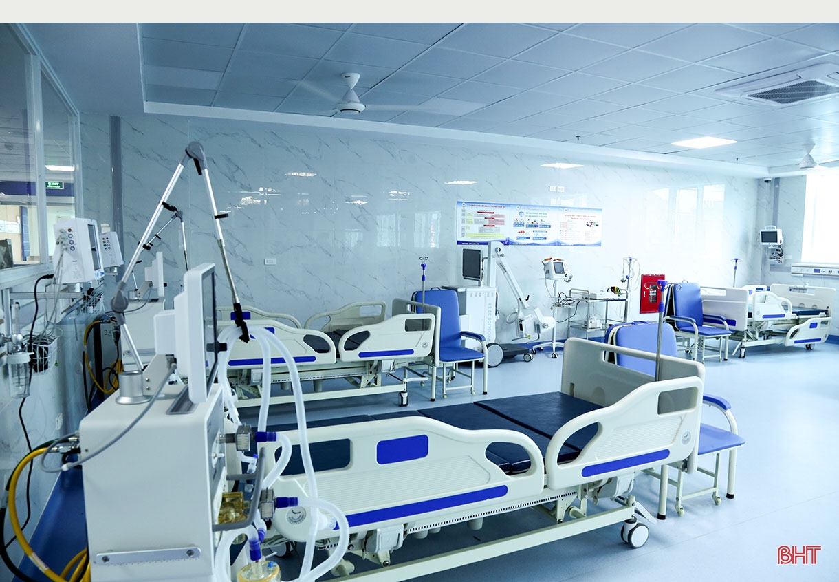 Bác sỹ rời cơ sở y tế công và thách thức về bài toán nhân lực (Bài 2): Thu nhập thấp có là lý do chính khiến bác sỹ “nhảy việc”?
