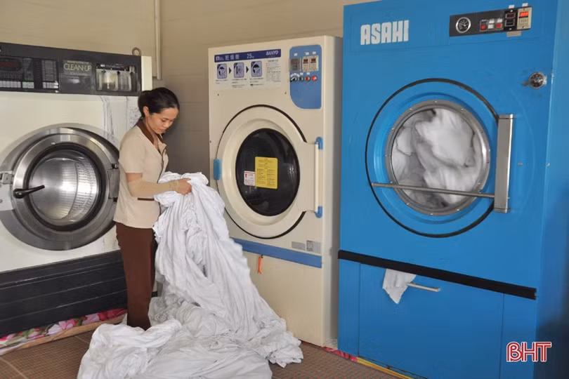 Giá điện tăng, doanh nghiệp, cơ sở sản xuất ở Hà Tĩnh thêm “gánh nặng”