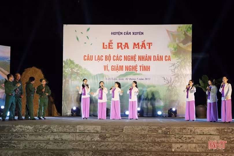 Cẩm Xuyên ra mắt CLB các nghệ nhân dân ca ví, giặm Nghệ Tĩnh