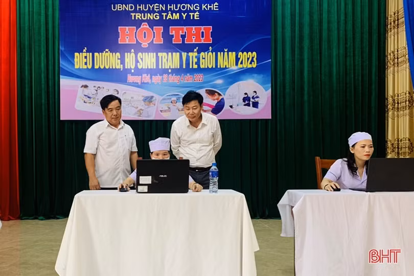 800 cán bộ trạm y tế sôi nổi tham gia hội thi điều dưỡng, hộ sinh giỏi