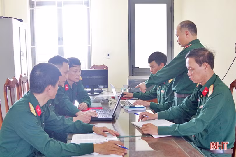 Lực lượng vũ trang Hà Tĩnh nghiêm túc “tự soi, tự sửa”