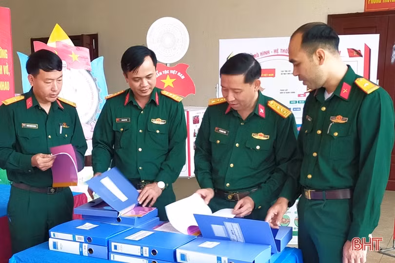 Lực lượng vũ trang Hà Tĩnh nghiêm túc “tự soi, tự sửa”