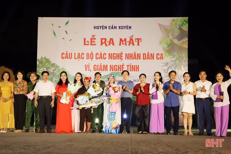 Cẩm Xuyên ra mắt CLB các nghệ nhân dân ca ví, giặm Nghệ Tĩnh