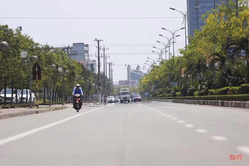Đợt nắng nóng gay gắt tại Hà Tĩnh kéo dài đến khi nào?