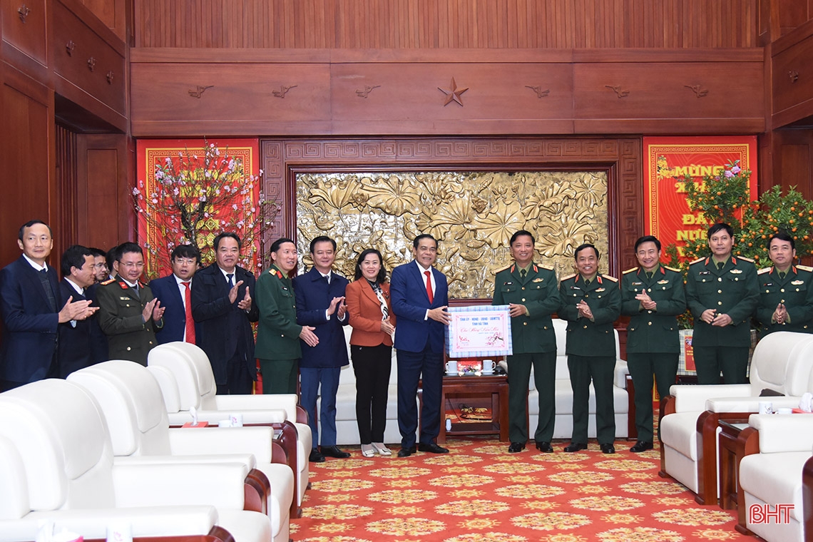 Phát huy truyền thống, khắc phục khó khăn, xây dựng Hà Tĩnh ngày càng phát triển