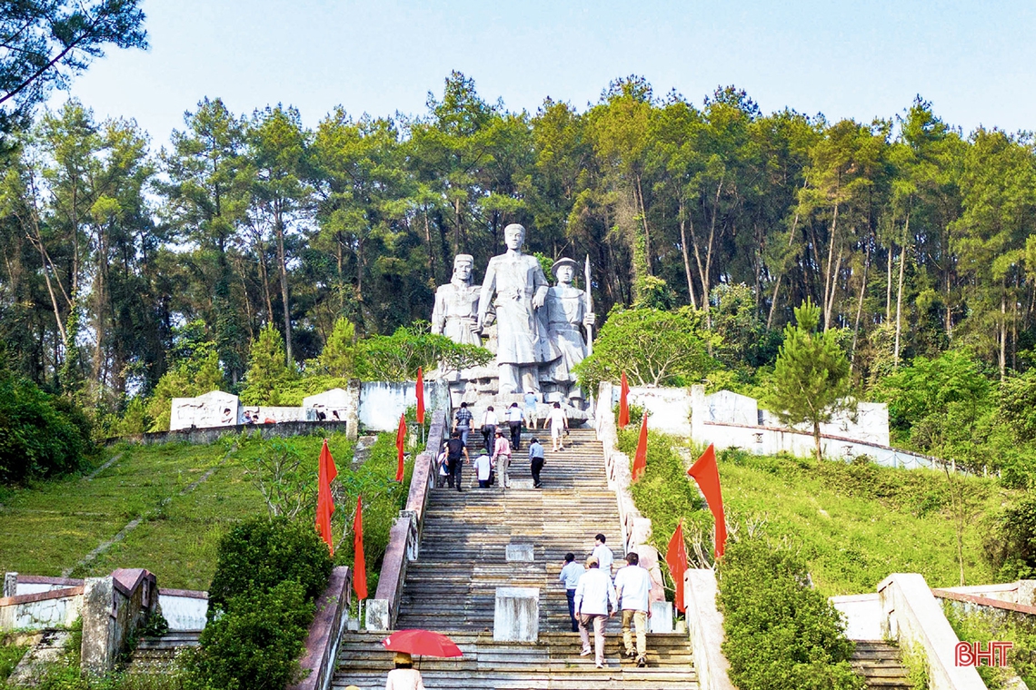 Vườn Quốc gia Vũ Quang - “viên ngọc xanh”