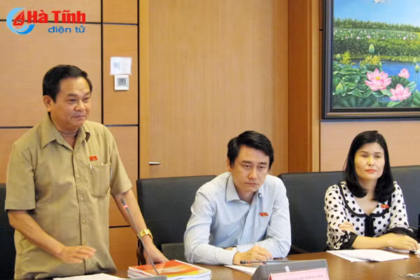 dai bieu ban khoan ve boi thuong dat du an san bay long thanh