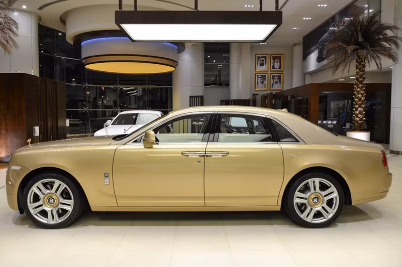 rolls royce ghost phien ban oc dao sa mac doc dao