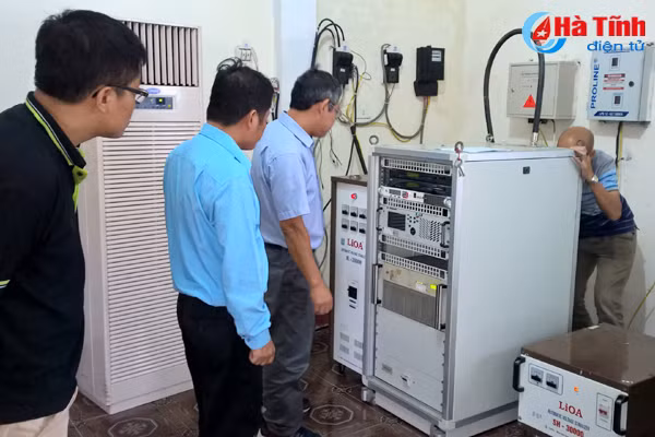 nguoi dan ky anh duoc xem lai truyen hinh sau su co gay cot phat song