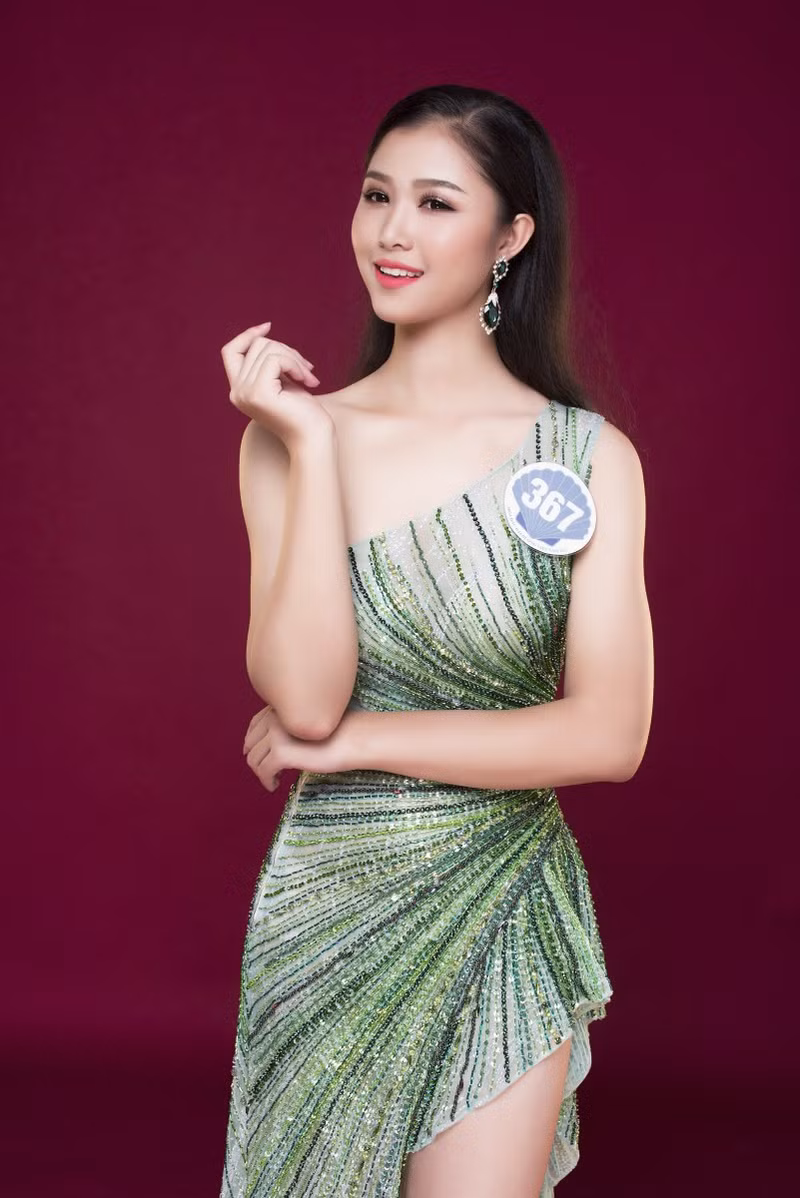 photo ngam nu sinh ha tinh tai vong chung ket hoa hau dai duong