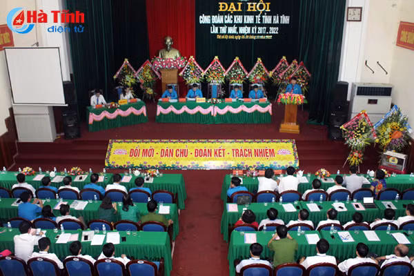 vi quyen loi ich hop phap cua nguoi lao dong o cac khu kinh te