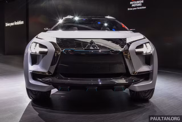 suv cong nghe cao mitsubishi e evolution concept duoc ven man