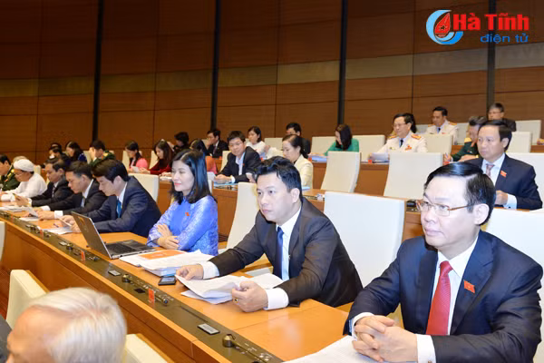 khai mac ky hop thu tu quoc hoi khoa 14
