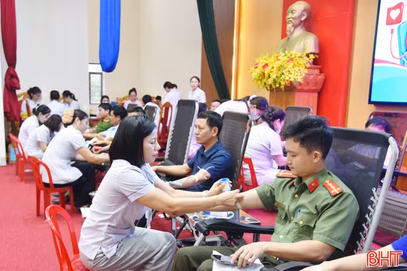 Thu về 250 đơn vị máu từ ngày hội “Giọt hồng yêu thương”