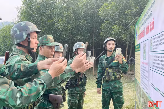 Ra mắt mô hình “Thao trường số - Chiến sĩ số”
