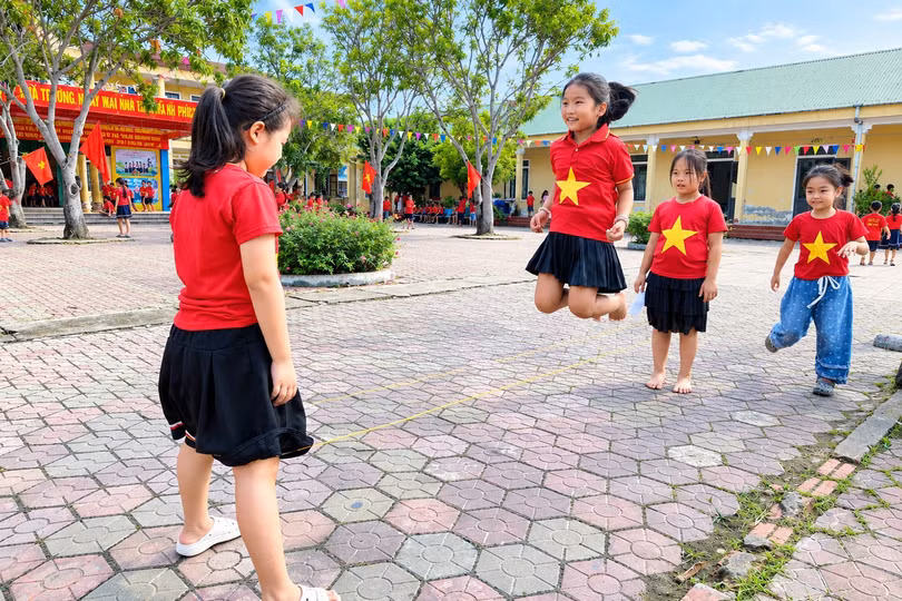 thach-ha-nhay-day-nu.jpg