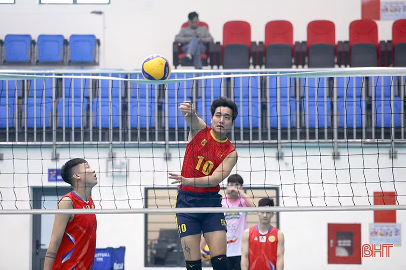 “Xốc” lại đội hình, bóng chuyền nam Hà Tĩnh sẵn sàng cho giải vô địch quốc gia 2023