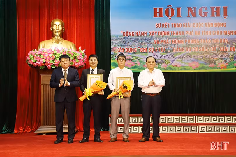 21 đề tài, ý tưởng đạt giải Cuộc vận động xây dựng TP Hà Tĩnh giàu mạnh, văn minh