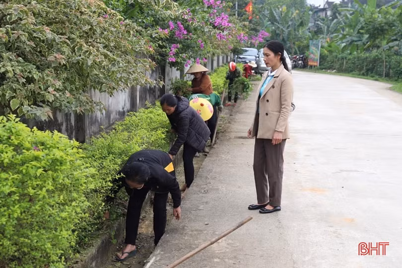 Người “truyền lửa” trong các phong trào ở xã miền núi Hà Tĩnh