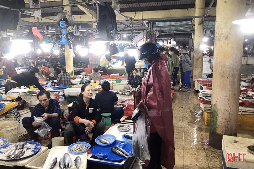 Sức mua giảm, thị trường bán lẻ tại Hà Tĩnh ế ẩm từ sau tết