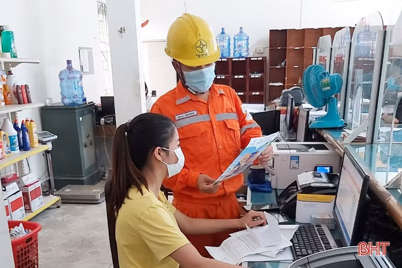 Điện lực Hà Tĩnh phấn đấu tiết kiệm trên 29 triệu kWh điện