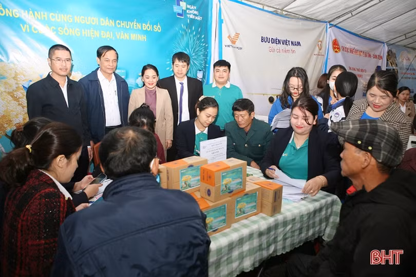 Xã đầu tiên của huyện Cẩm Xuyên tổ chức ngày hội chuyển đổi số năm 2023
