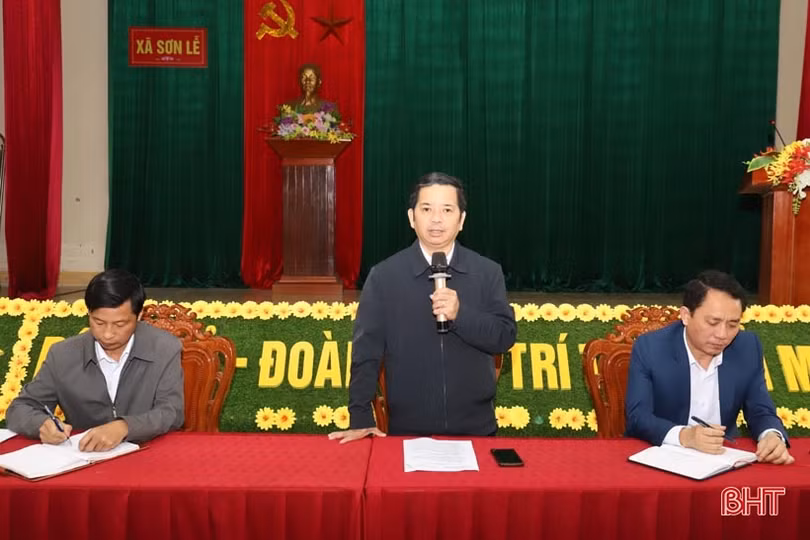 Thi đua xây dựng xã đạt chuẩn NTM nâng cao ở Hương Sơn