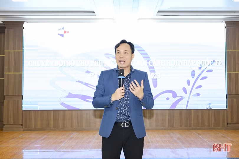 Nâng cao kiến thức, kỹ năng ứng dụng công nghệ số trong kinh doanh cho phụ nữ Hà Tĩnh
