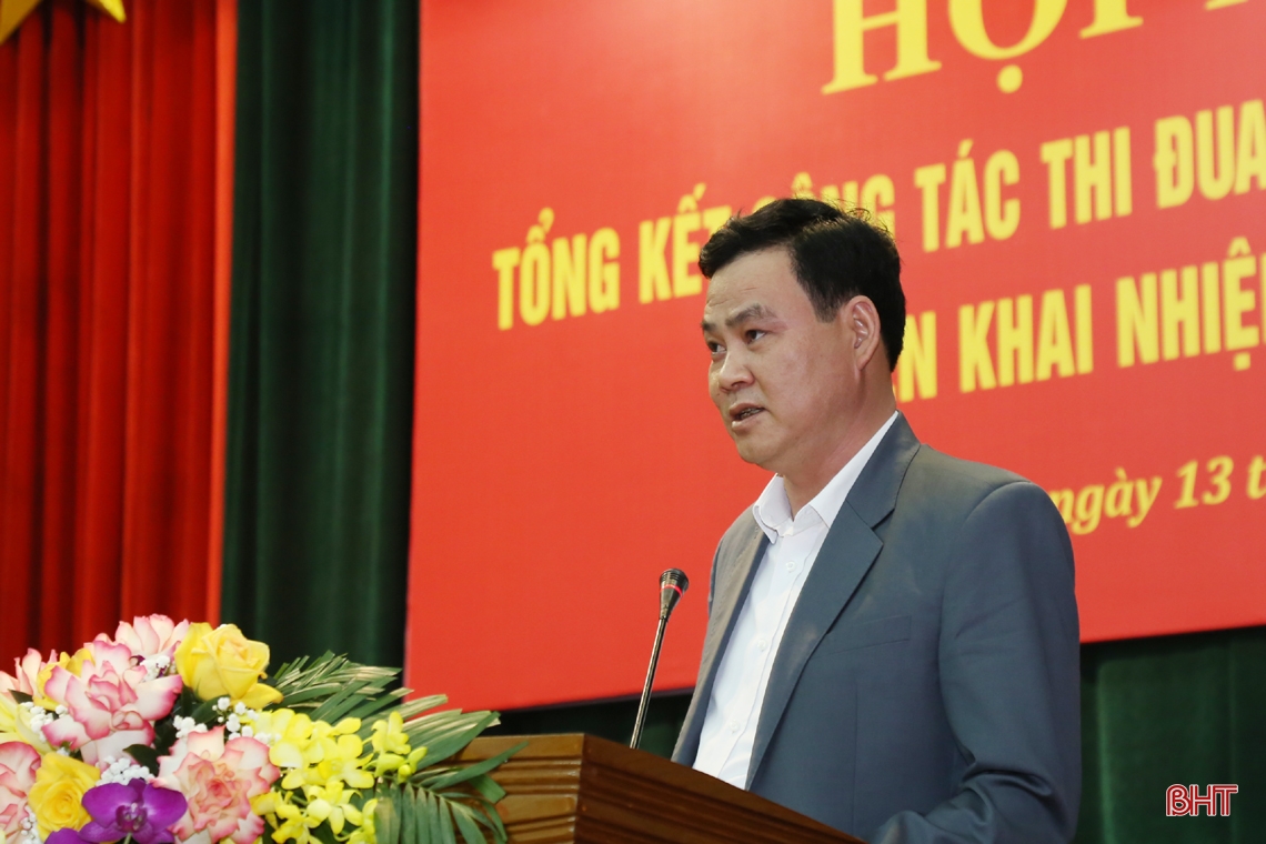 Hà Tĩnh đoàn kết, chung sức thực hiện tốt các phong trào thi đua yêu nước