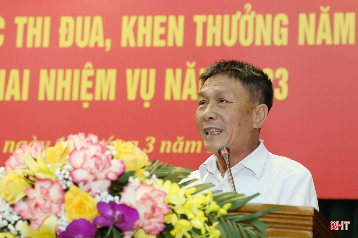 Hà Tĩnh đoàn kết, chung sức thực hiện tốt các phong trào thi đua yêu nước
