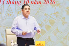 Phó Thủ tướng Thường trực: Ngăn chặn đầu cơ, thổi giá bất động sản