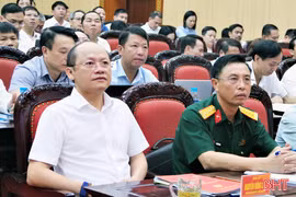 Bồi dưỡng lý luận, nâng cao năng lực diễn tập khu vực phòng thủ năm 2026
