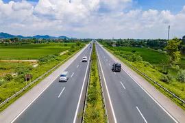 Sẽ thông báo tuyến đường cao tốc xử phạt quy định về tốc độ, khoảng cách
